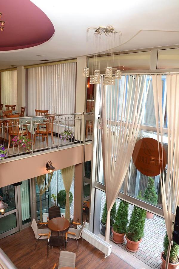 Bolero Hotel Ferizaj Luaran gambar